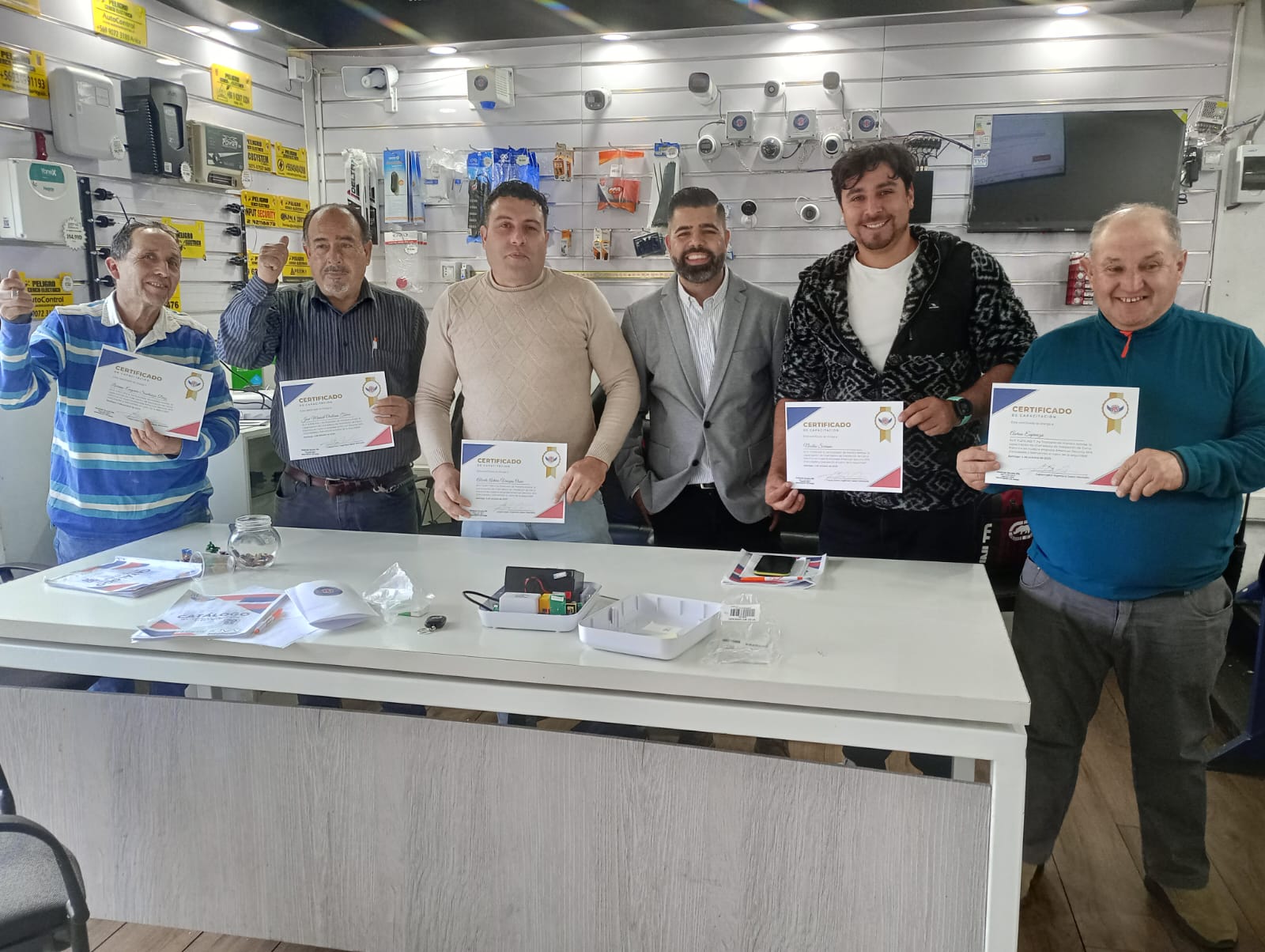 Entrega Certificado 2da Edicion Cerco Electrico Princiantes